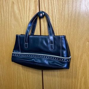 Small black Tommy Hilfiger purse